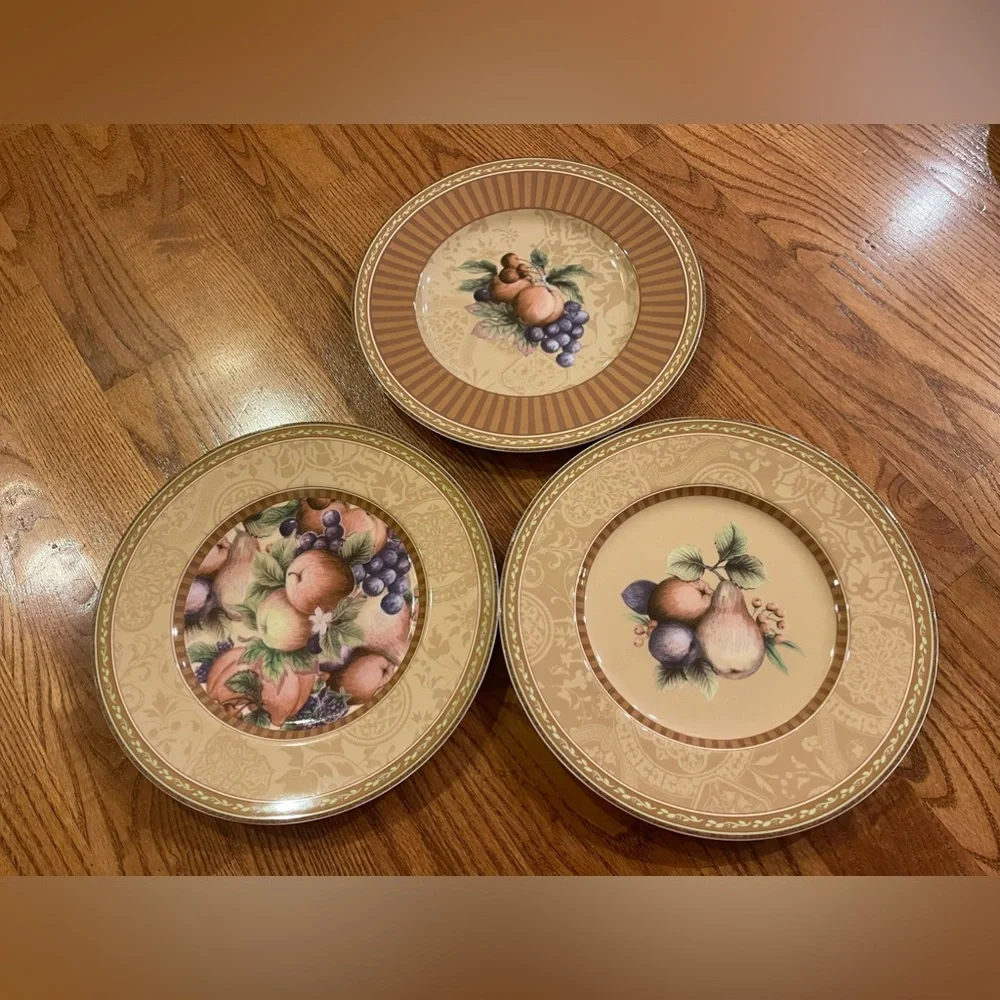3 New Fitz and Floyd classic choices Tuscany 9” salad plates
